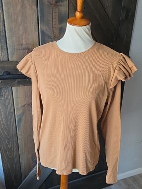 GAP Ribbed Long Sleeve Top with Layered Shoulder Ruffles - Camel XL